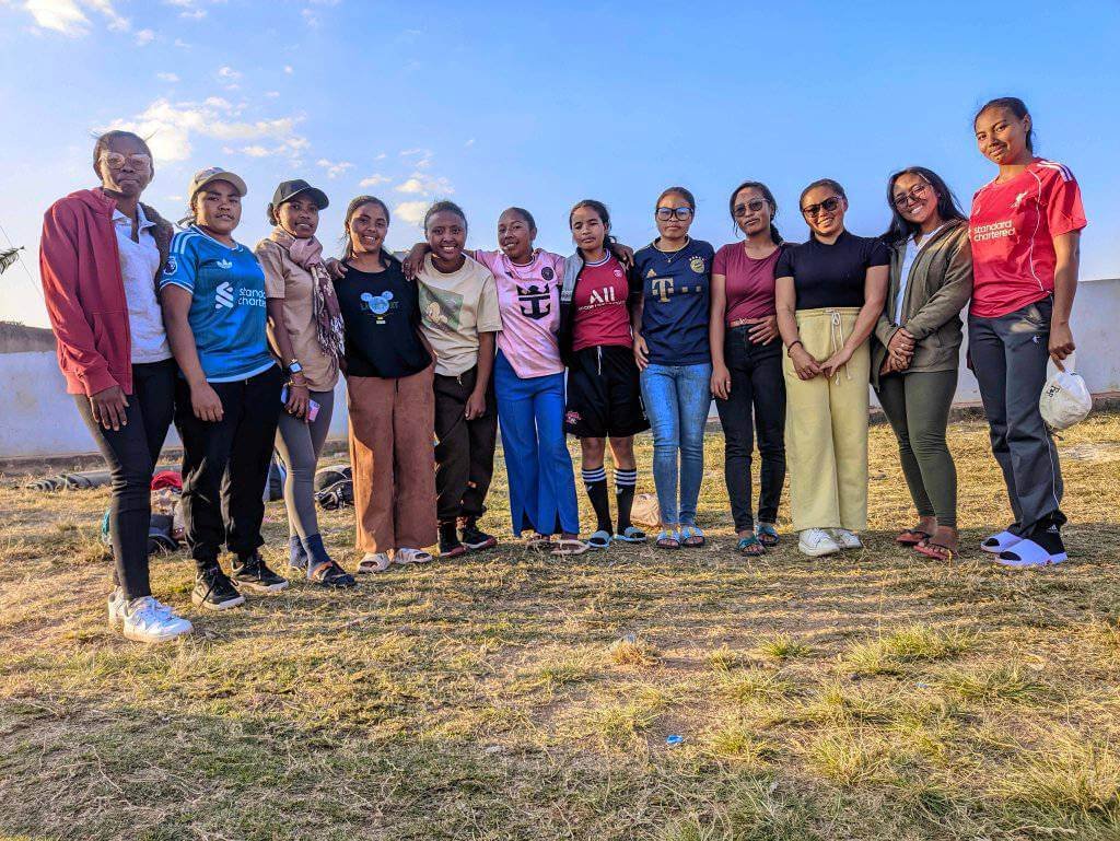 Contact Fast Girl Club